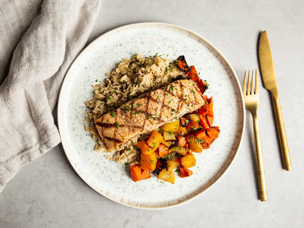 Grilled Atlantic Salmon Fillet in Smoky Maple Butter Dinner Kit